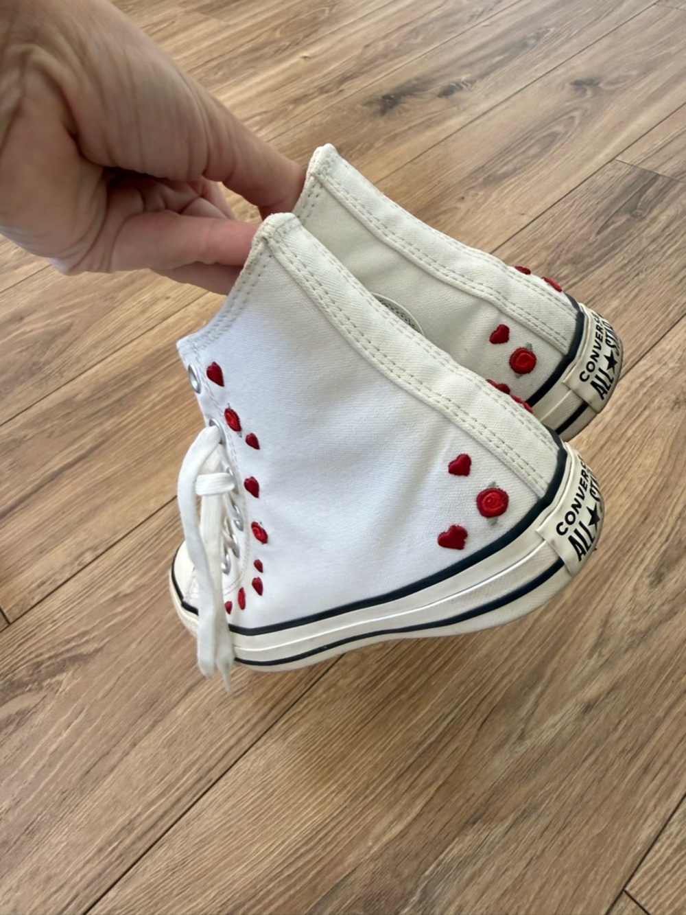 Converse - Picture 10 of 10